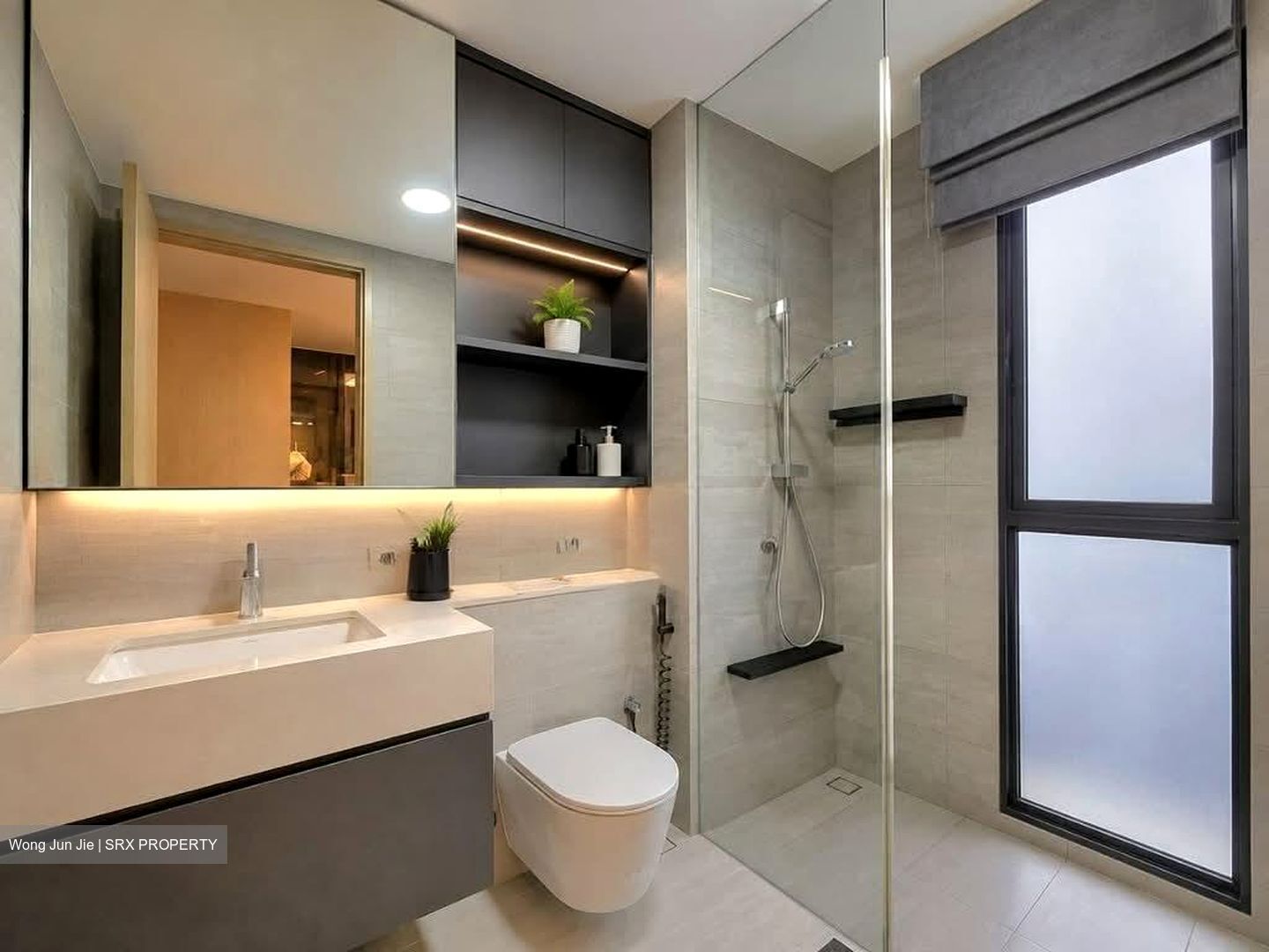 The Essence (D26), Apartment #595204541